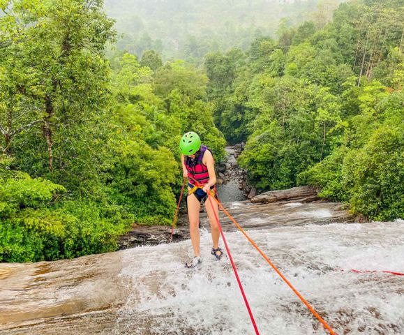 Waterfall Abseiling / Rappelling